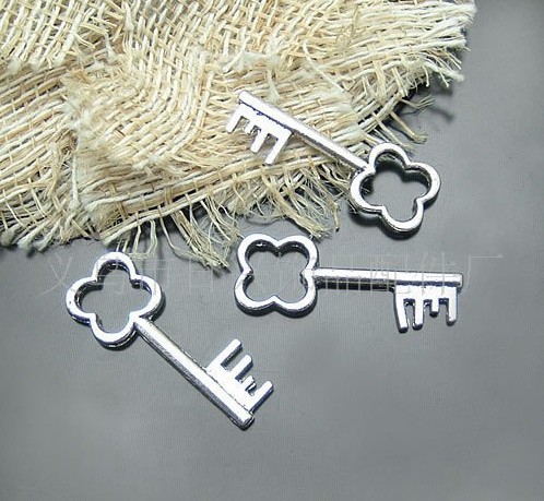 Antique Silver Key metal charms