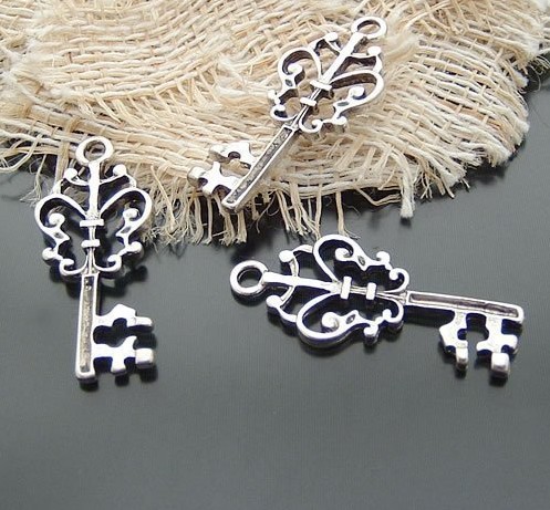 Decorative metal charms key collection