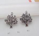 scrapbook tree silver charms for bracelet